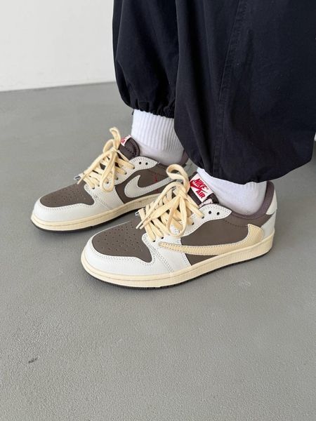 Nike Air Jordan 1 Low x Travis Scott Beige/Gray nik-0518-924032 фото