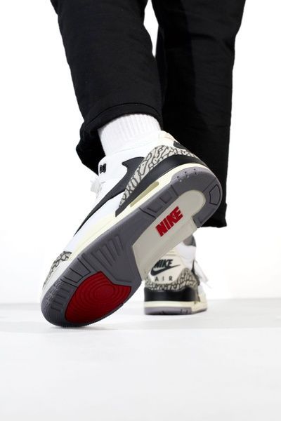 Nike Air Jordan 3 Retro White/Brown nik-0438-601465 фото