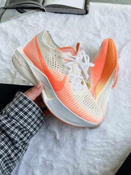 Nike Air ZoomX VaporFly 3 Orange/White nik-0614-1070692 фото