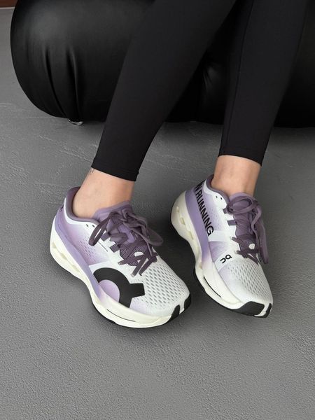 ON Cloudboom Max White/Violet 📦 on-0003-1464625 фото