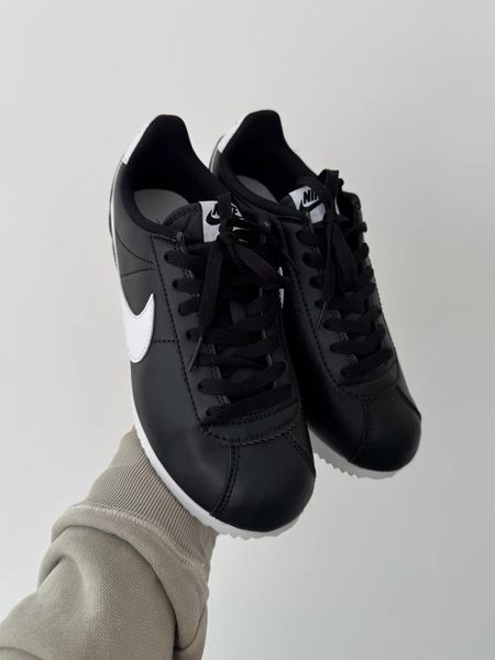 Nike Cortez Basic Black/White nik-0507-901513 фото