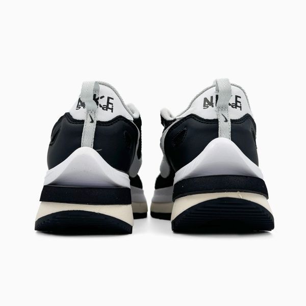 Nike VaporWaffle x Sacai Black/White nik-0470-800985 фото