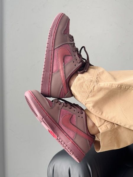 Nike SB Dunk Low City of Love Burgundy Crush nik-0606-1053475 фото