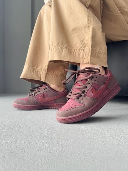 Nike SB Dunk Low City of Love Burgundy Crush nik-0606-1053475 фото