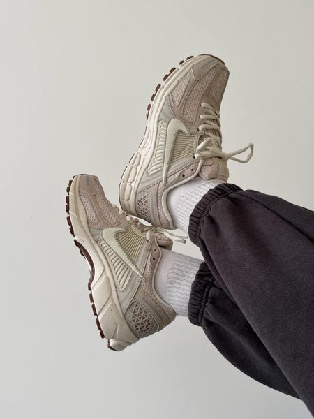 Nike Zoom Vomero Beige nik-0510-910921 фото