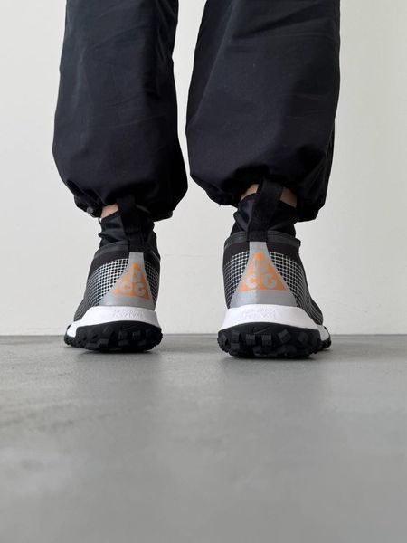 Nike ACG Mauntain Hight Black/White nik-0505-893592 фото