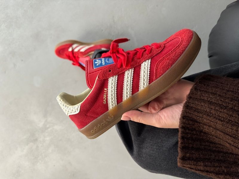 Adidas Gazelle Red adi-0468 adi-0468-975359 фото